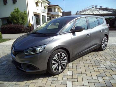 RENAULT Grand Scenic Blue dCi 120 CV Initiale Paris