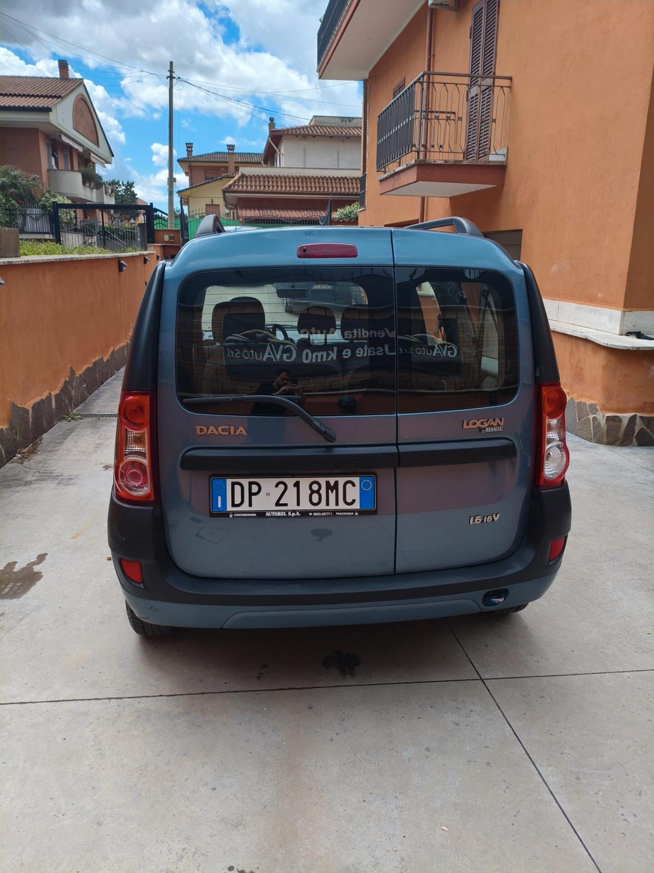 Dacia Logan MCV Lauréate - 7 posti - SOLO 8.000 KM