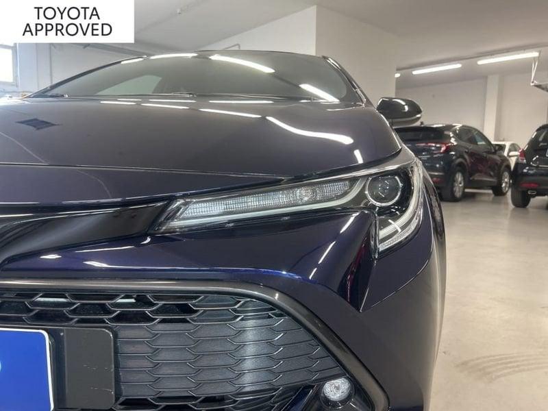 Toyota Corolla 1.8H STYLE CVT
