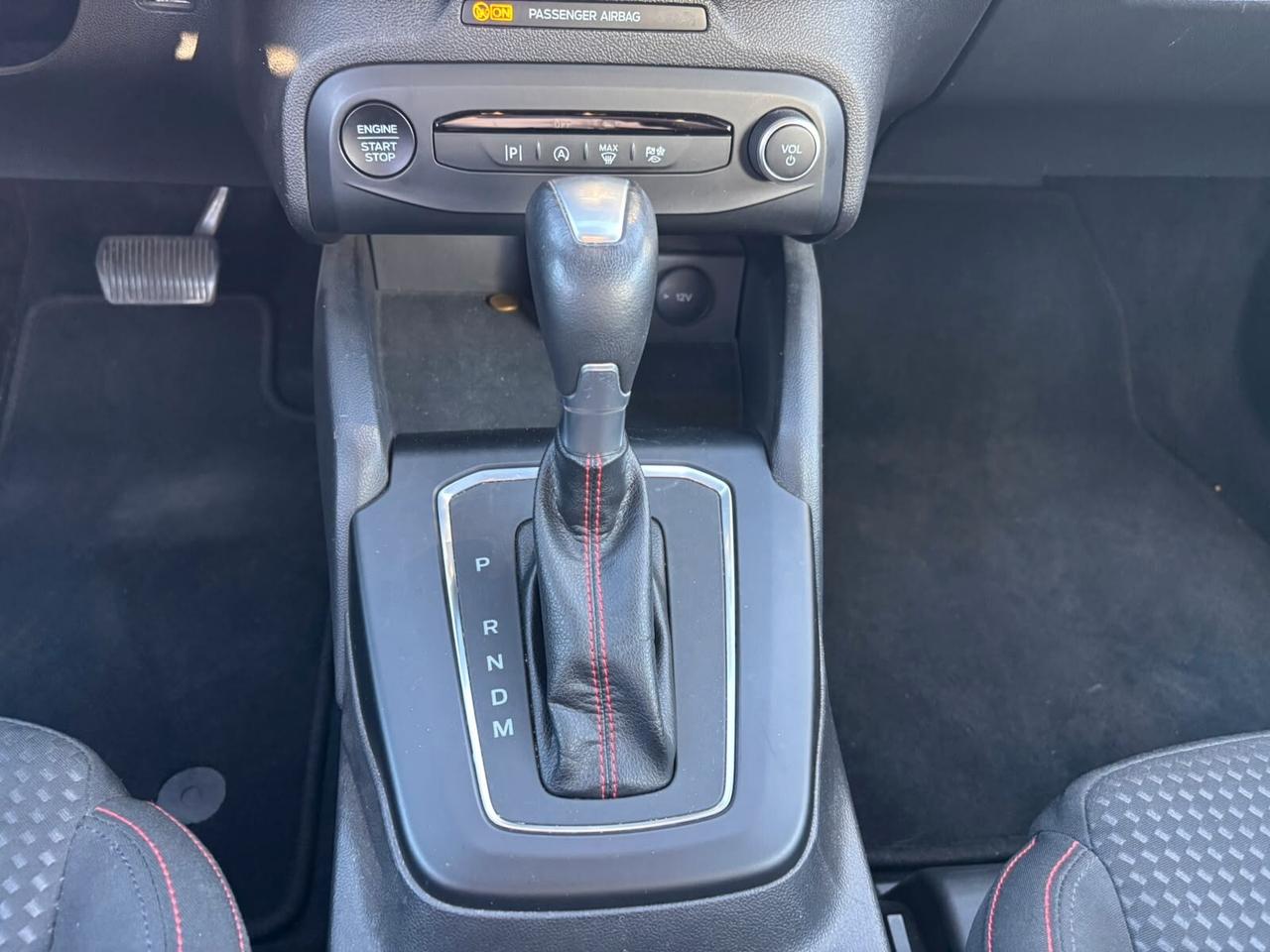Ford Focus 1.0 EcoBoost Hybrid 125 CV 5p. ST-Line