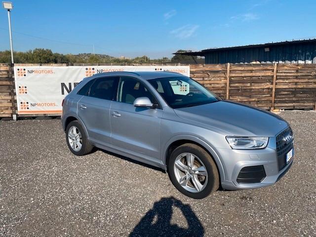 Audi Q3 2.0 TDI 150 CV Sport