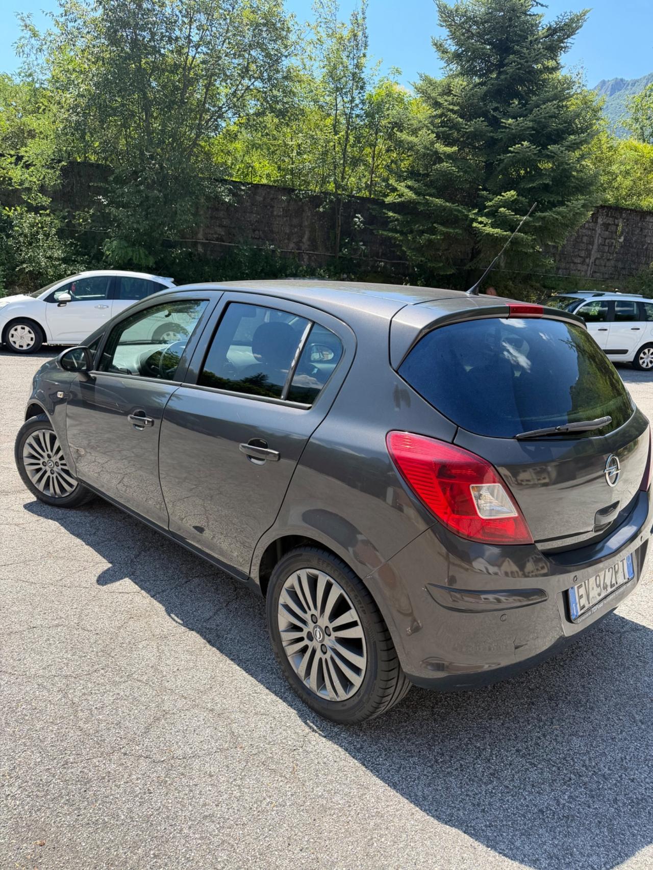 Opel Corsa 1.2 85CV 5 porte GPL-TECH Edition