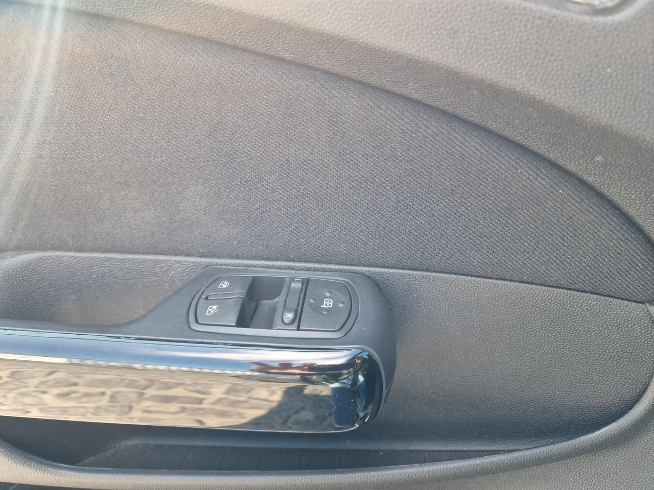 Opel Corsa 1.2 85CV 5 porte GPL-TECH Edition