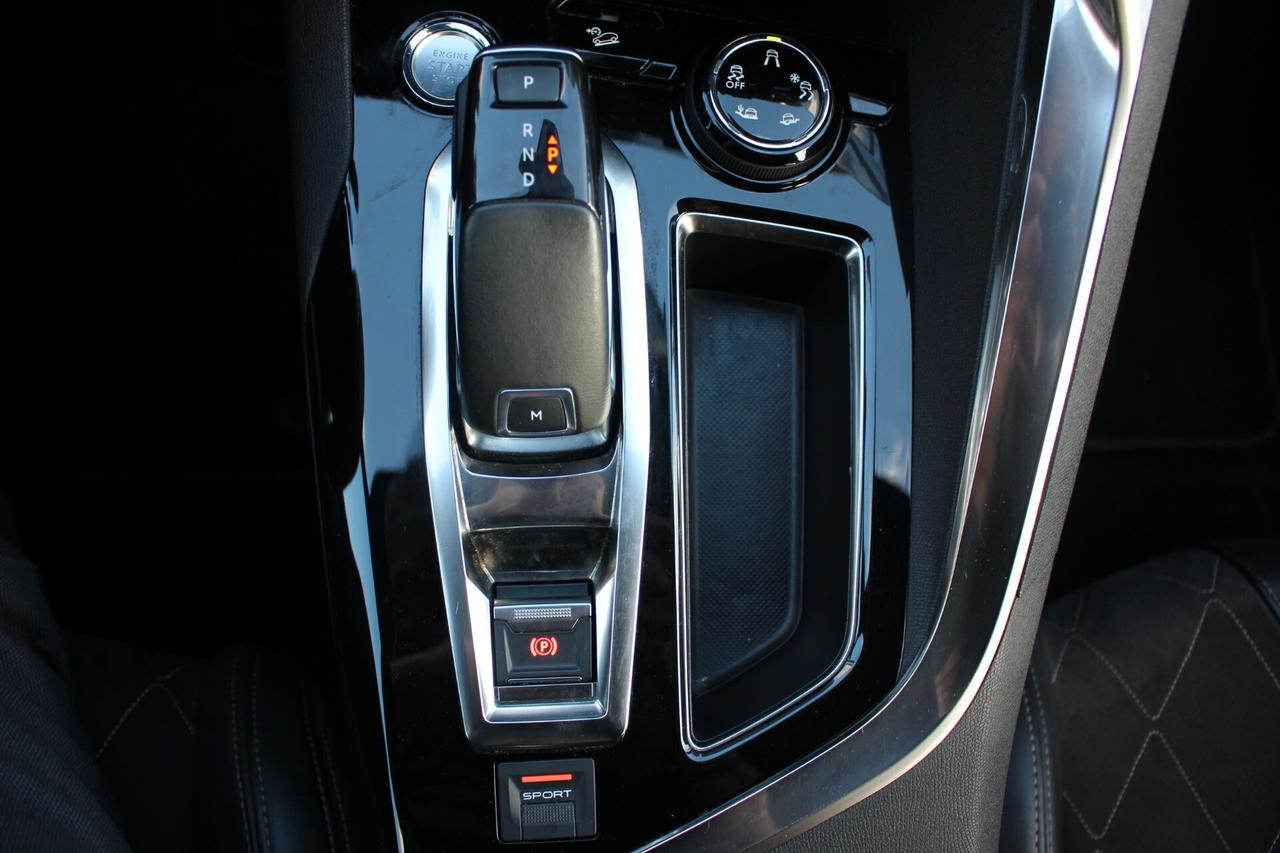 Peugeot 5008 GT 180CV eat8*PREZZO VERO*7posti-camera360