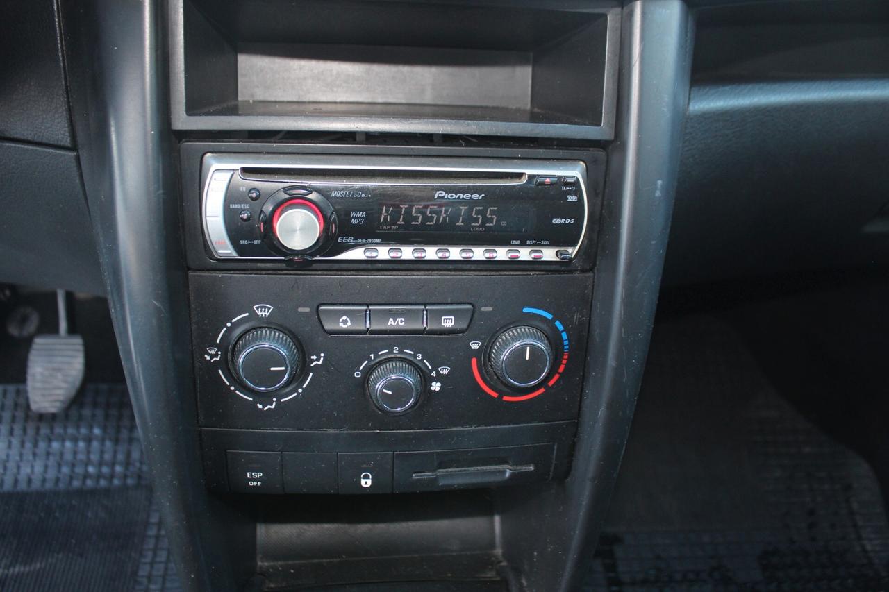 Peugeot 207 1.4 8V 75CV 5p. X Line