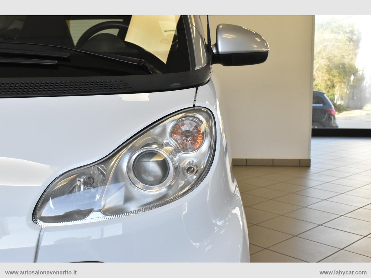 SMART fortwo 1000 52 kW MHD coupé passion