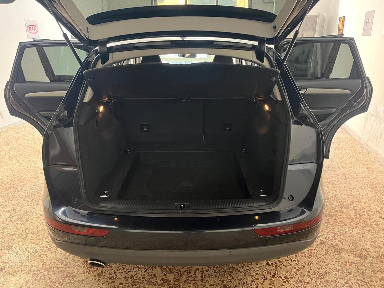 Audi Q5 2.0 TDI 150 CV clean diesel Business