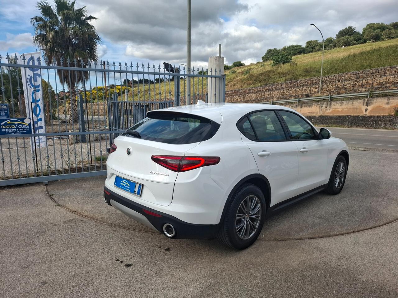 Alfa Romeo Stelvio 2.2 jtdm 180CV AT8 Super 2018
