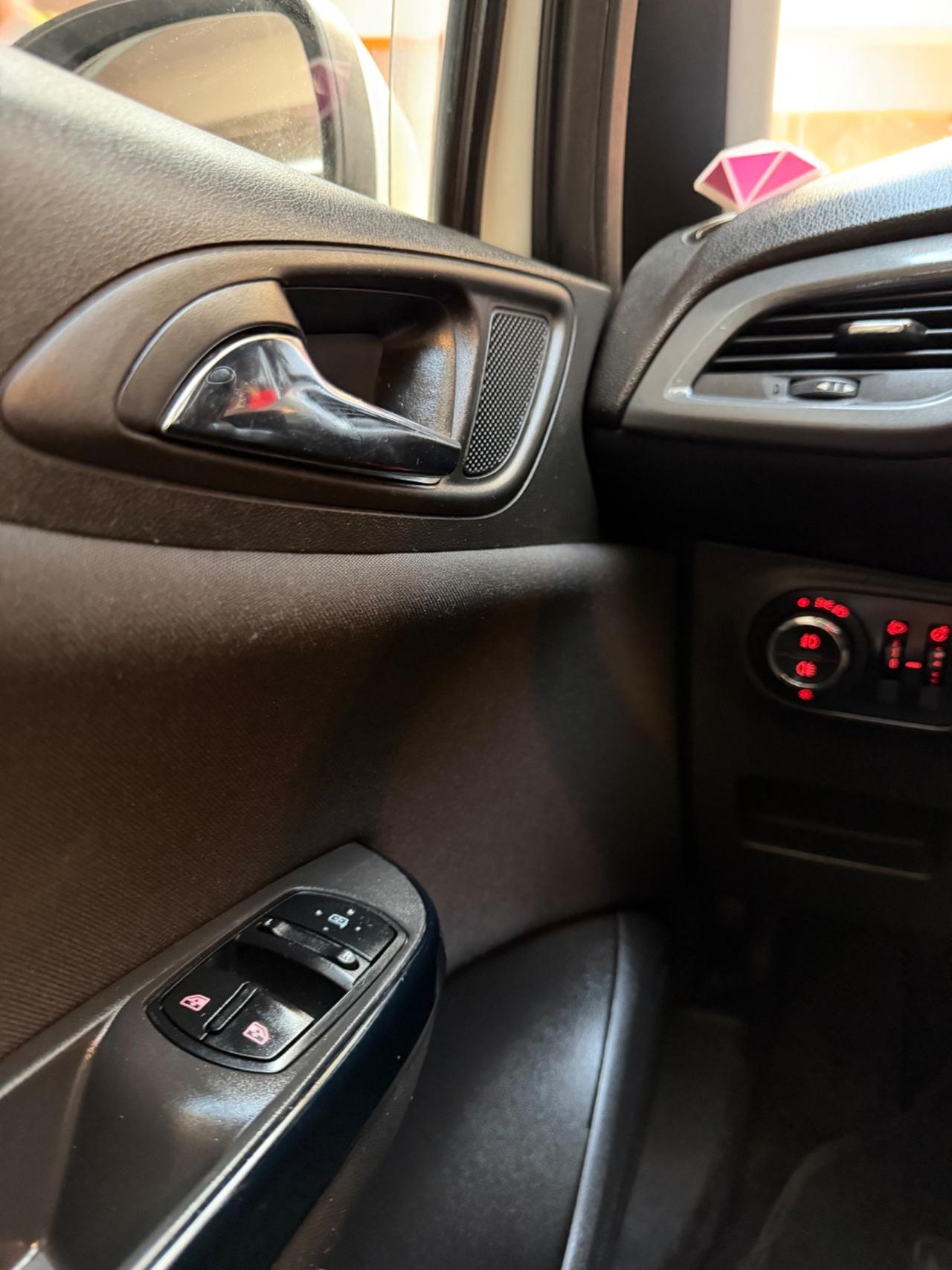 Opel Corsa 1.2 Neopatentati Euro 6