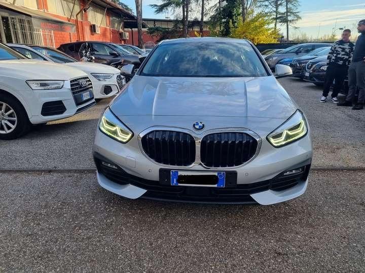 Bmw 118 118d 5p. Business Advantage