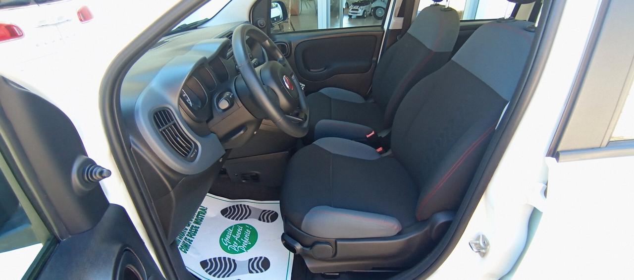 Fiat Panda 1.2i 69 CV - Garanzia-Neopatentati
