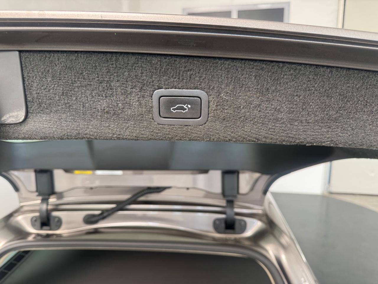Volvo V70 2.4 D5 Summum