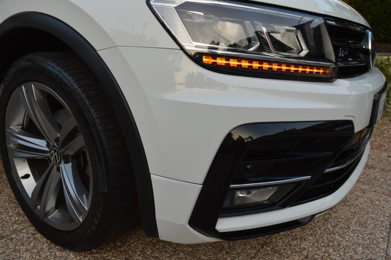 Volkswagen Tiguan 2.0 TDI 150 CV SCR DSG R-Line