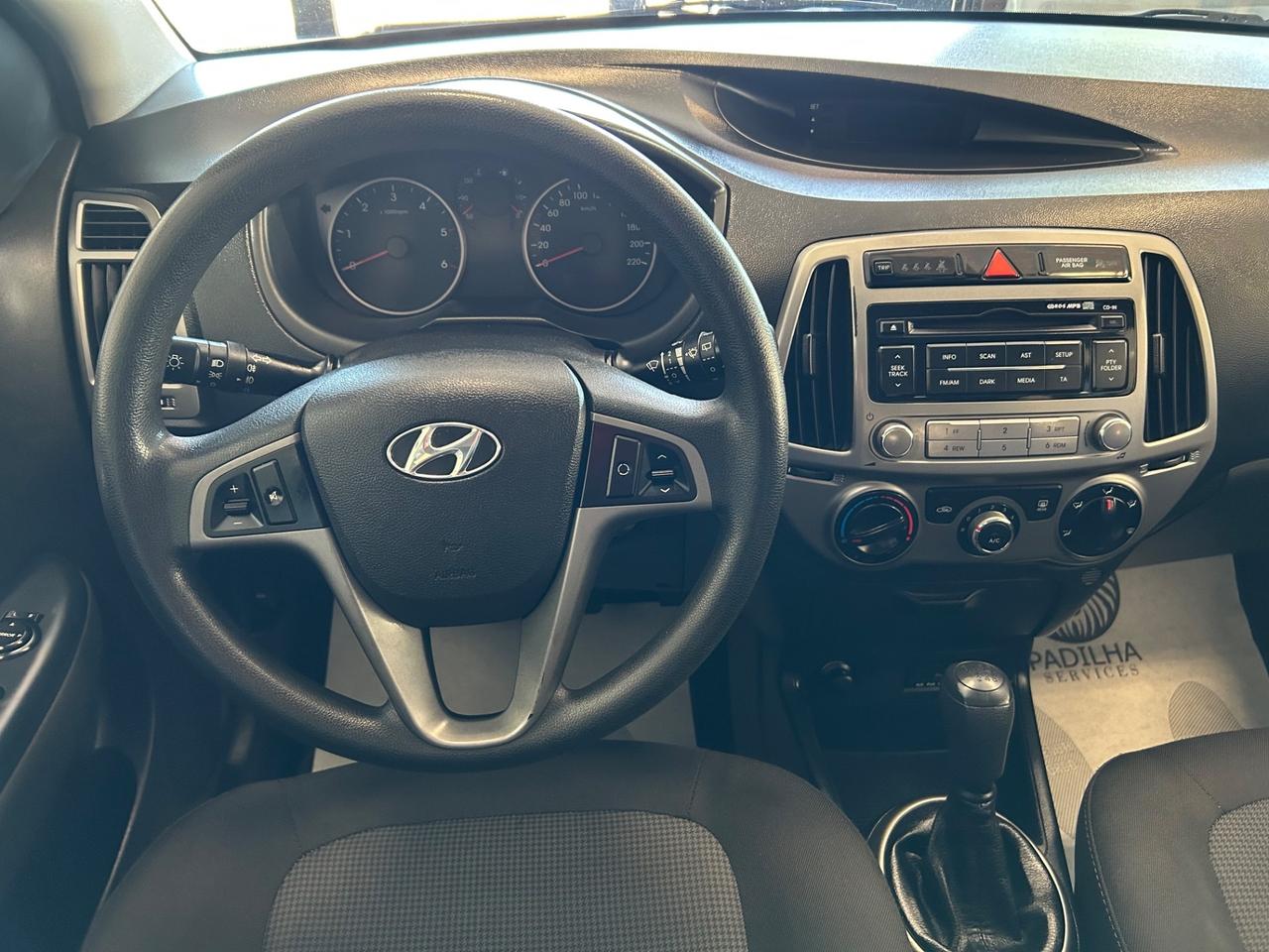 Hyundai i20 - 2014 1.1 CRDi 75cv NEOPATENTATI