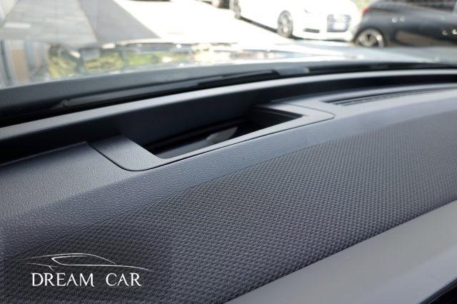 VOLKSWAGEN T-Roc 1.5 eTSI ACT 150 CV DSG R-Line TETTO PANO