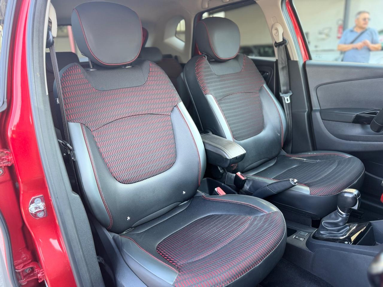 Renault Captur dCi 8V 90 CV EDC Start&Stop Energy Hypnotic