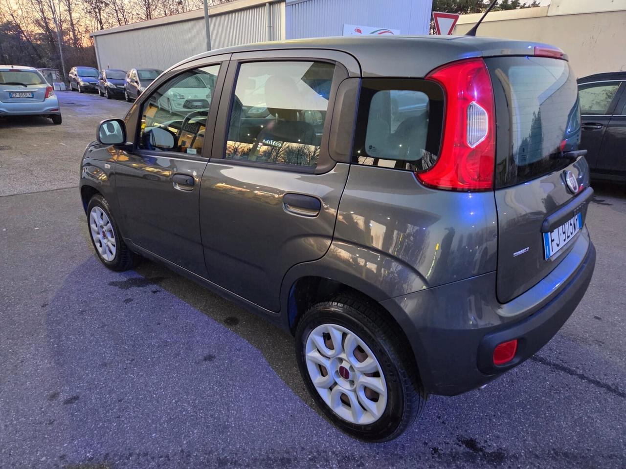 Fiat Panda 0.9 TwinAir Turbo Natural Power Lounge