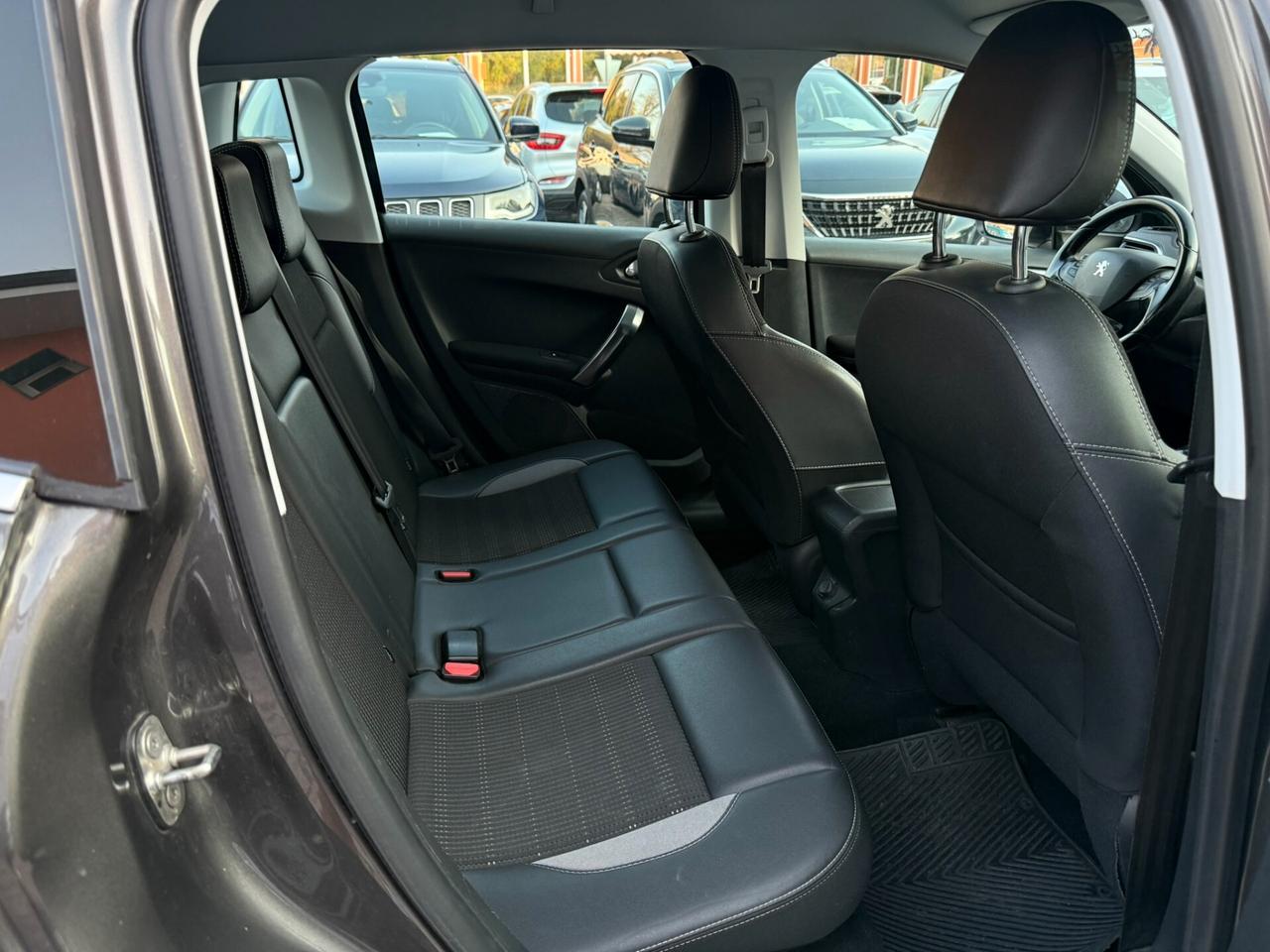 Peugeot 2008 1.5 Blue.HDi 100CV Allure - 2018