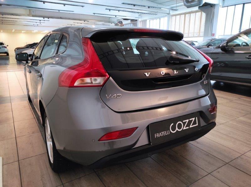 VOLVO V40 (2012-2020) - V40 D2 Geartronic Business