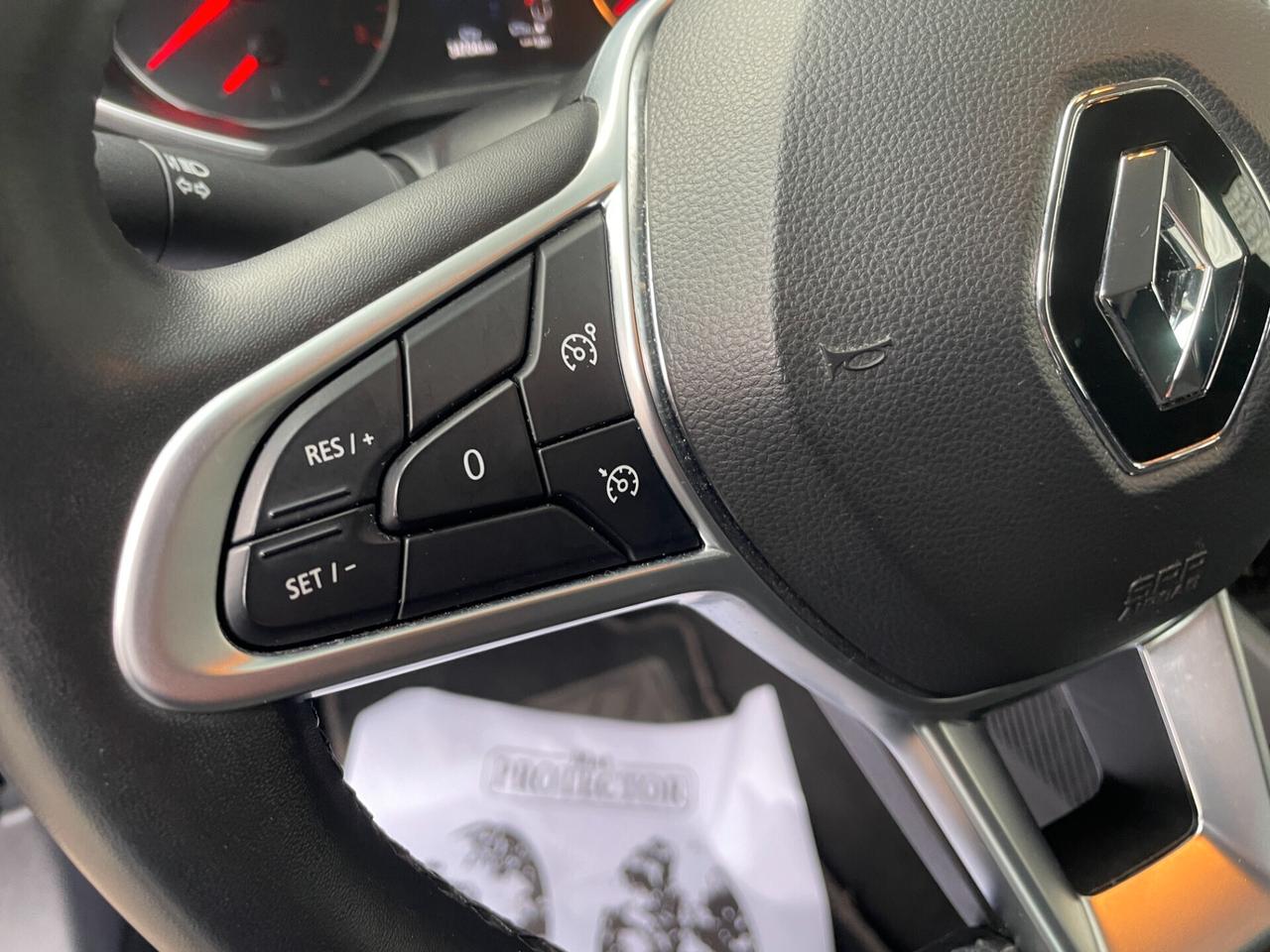 Renault Clio UNICO PROPRIETARIO - NEOPATENTATI