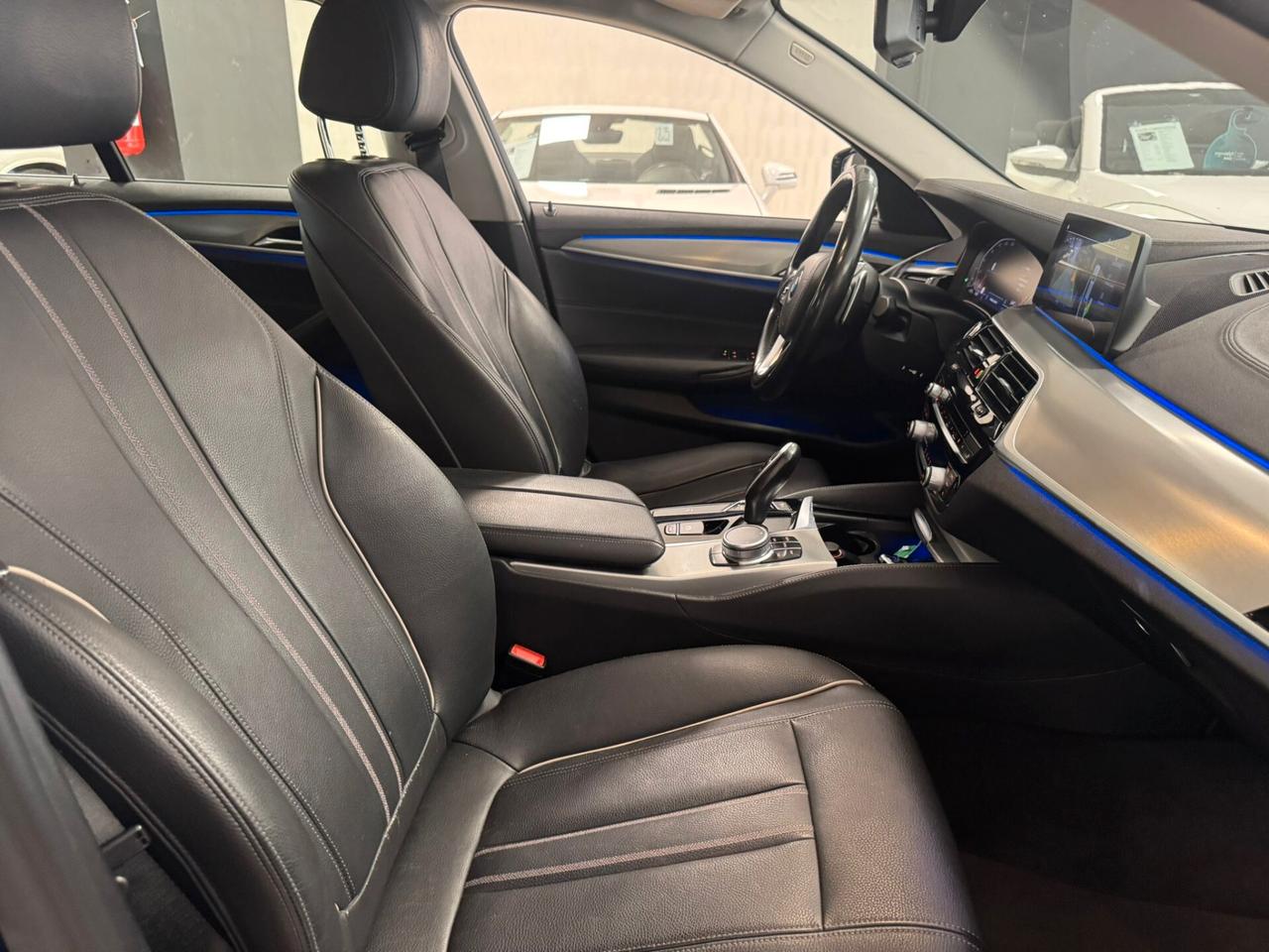Bmw 520 520d xDrive Touring Luxury