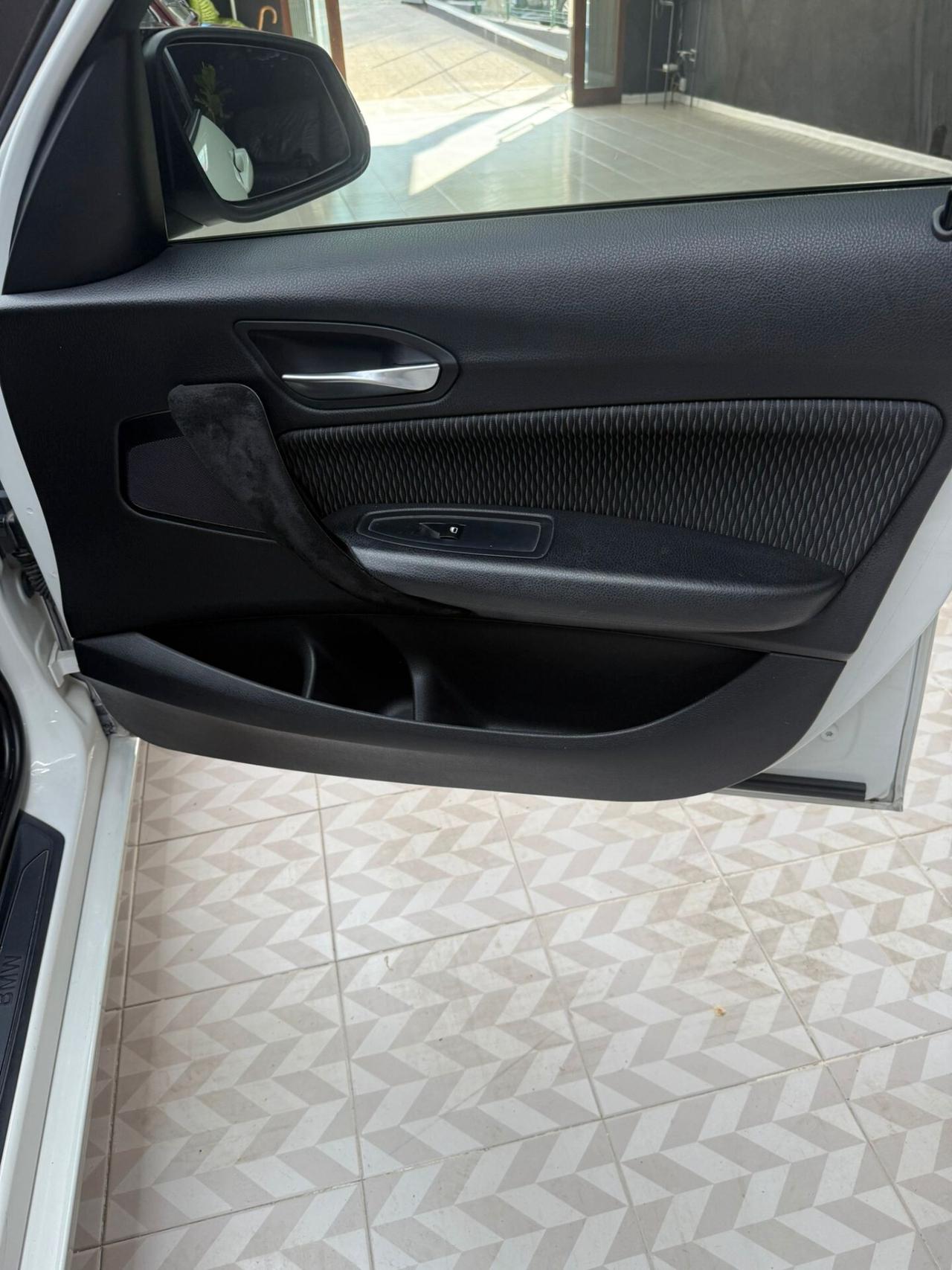 Bmw 118 118d 5p. Sport