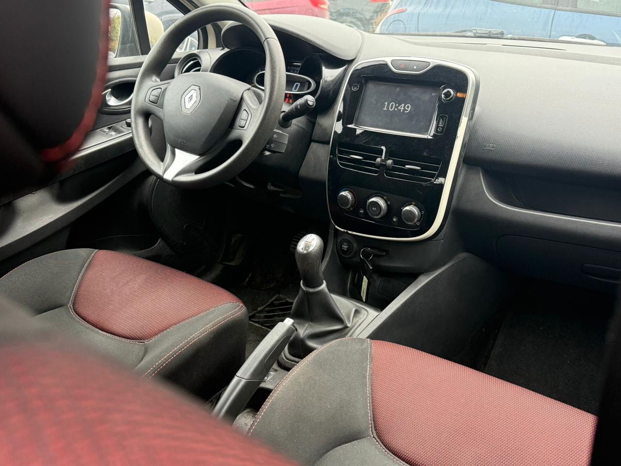 Renault Clio 1.2 75CV 5 porte Wave