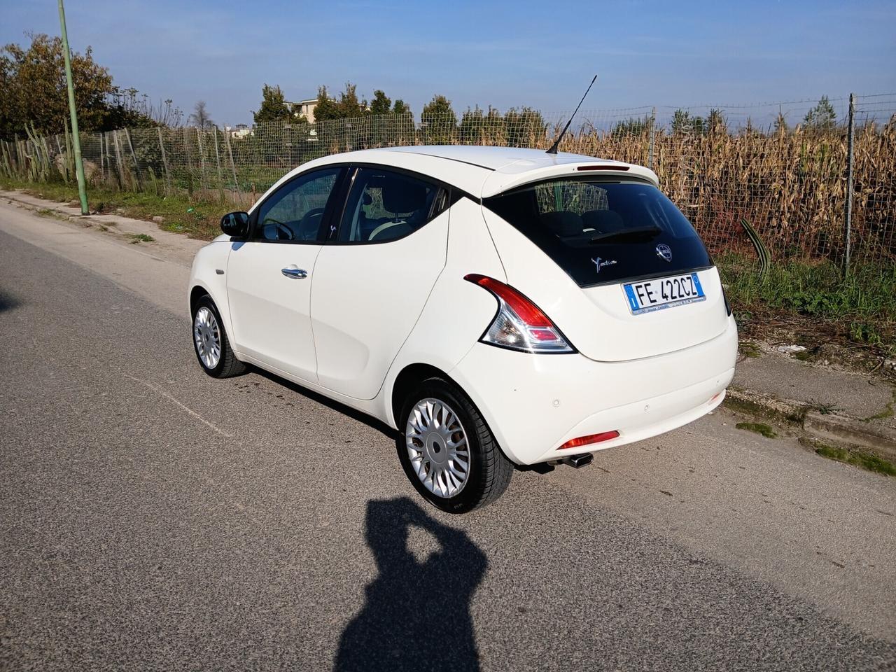 Lancia Ypsilon 1.3 MJT 16V 95 CV 5 porte Platinum