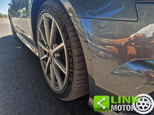 AUDI A6 3.0 avant S Line S quattro S TRONIC