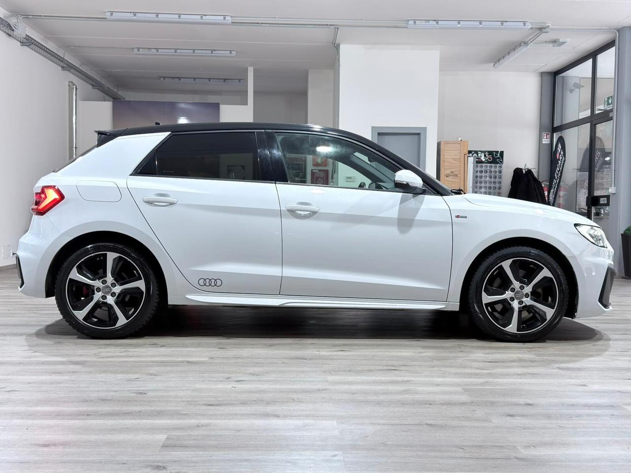 AUDI A1 SPB 40 2.0tfsi 200cv S-LINE S-TRONIC