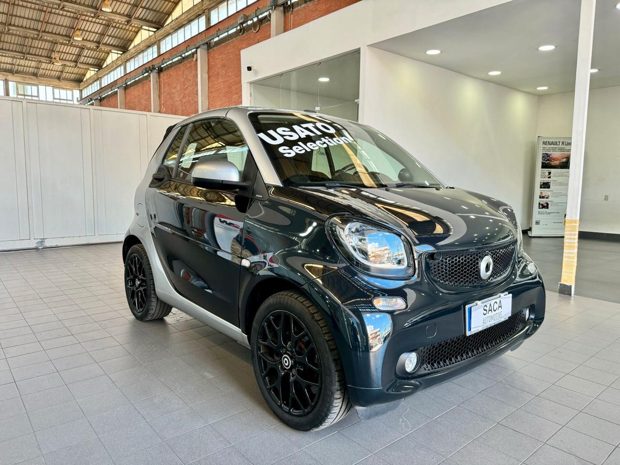 Smart ForTwo 0.9 Turbo 90 CV twinamic cabrio Passion 2018