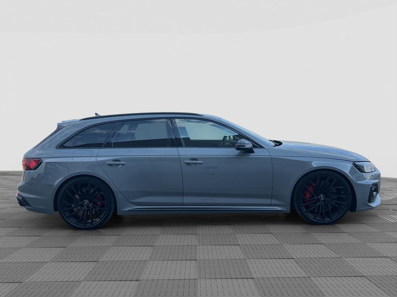 AUDI A4 5ª serie RS 4 Avant