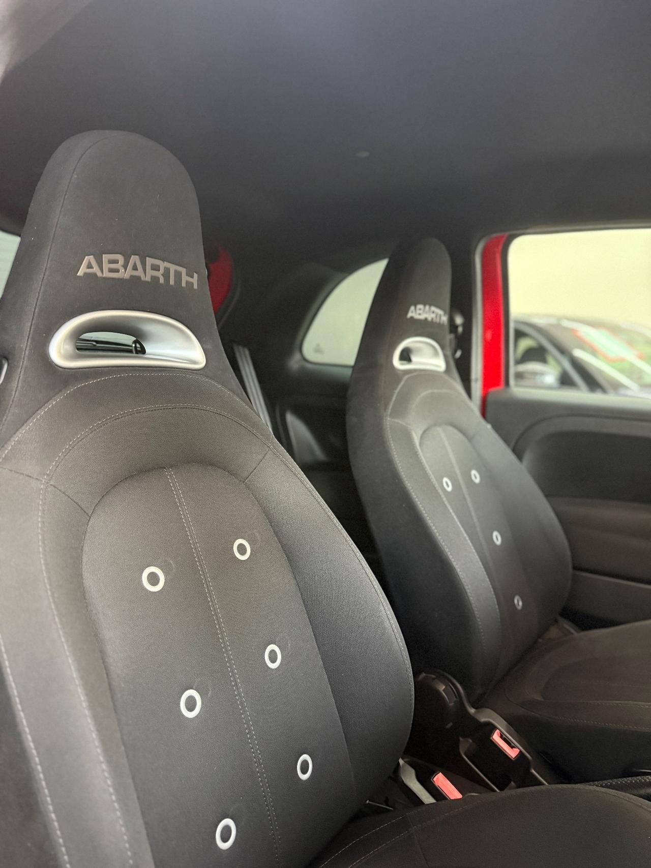 Abarth 595 1.4 Turbo T-Jet 160 CV Pista