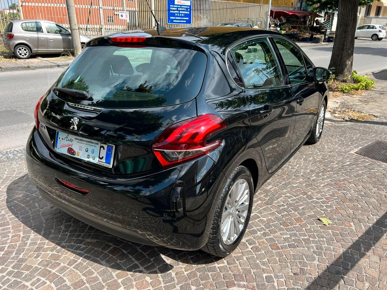 Peugeot 208 BlueHDi 75 5 porte Allure