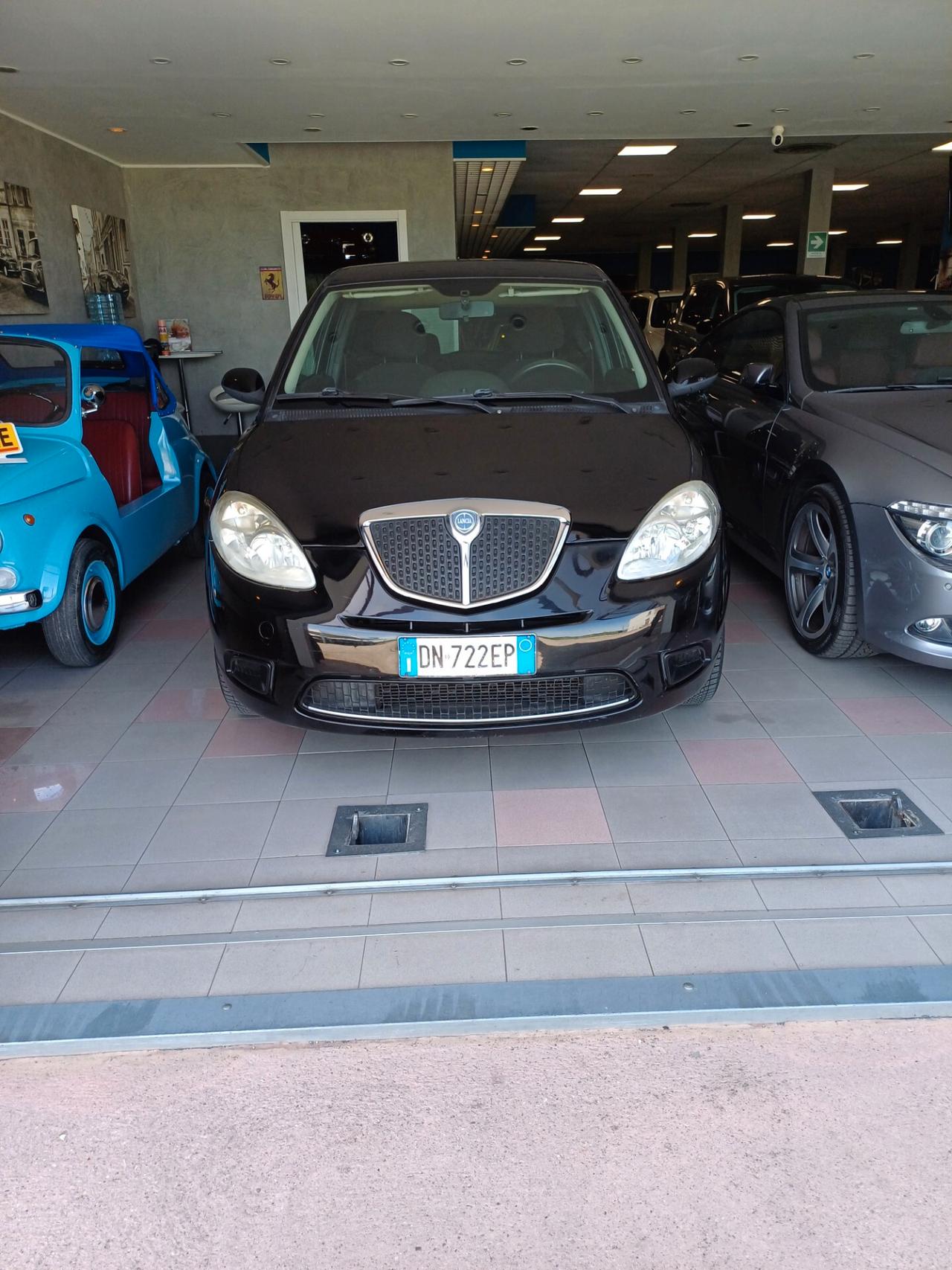 Lancia Ypsilon 1.2 Argento