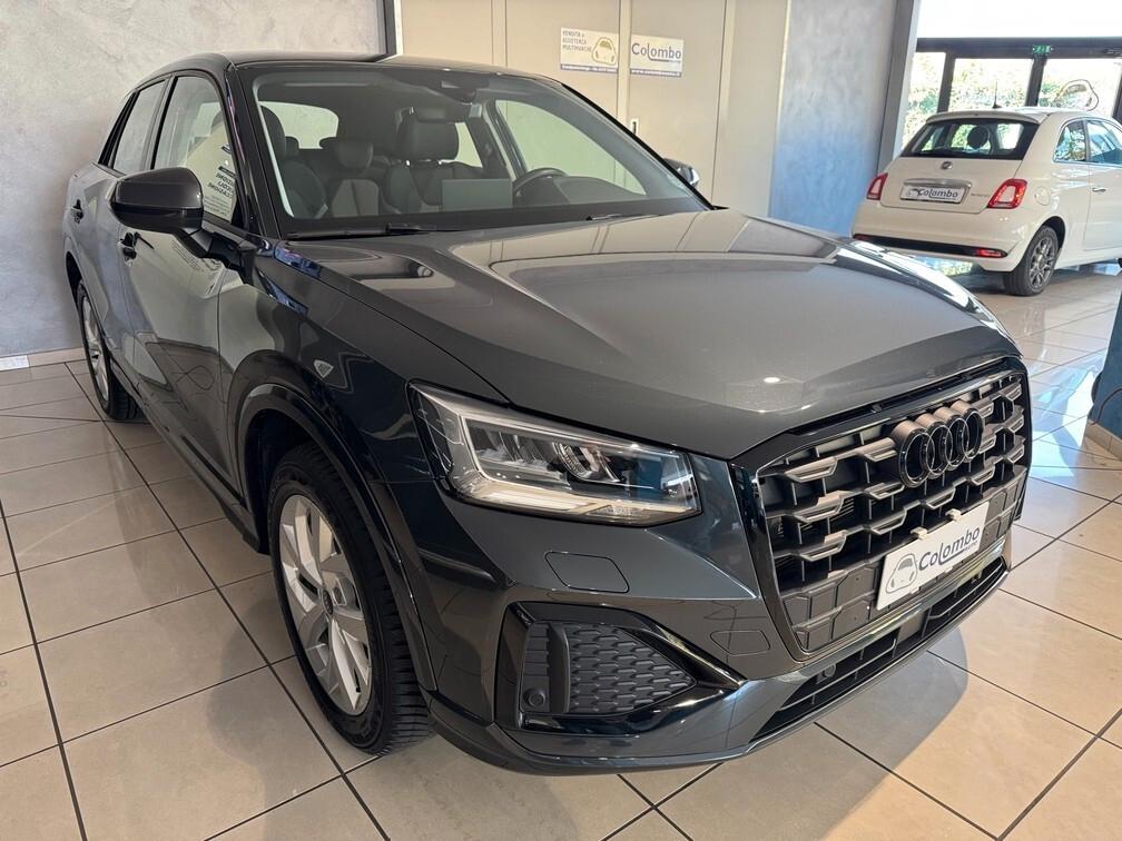 Audi Q2 35 1.5 tfsi Business Advanced s-tronic Led Black 17"