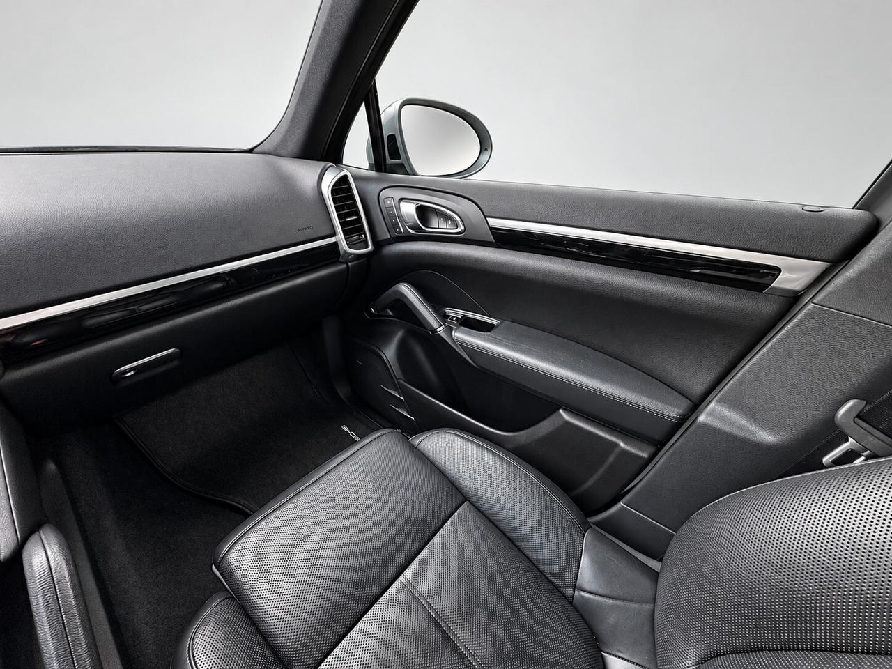 Porsche Cayenne 3.0 V6 E-Hybrid FINANZIABILE