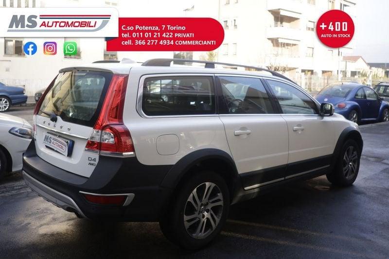 Volvo XC70 Volvo XC70 D4 AWD Geartronic Momentum 133KW ANNO 2015