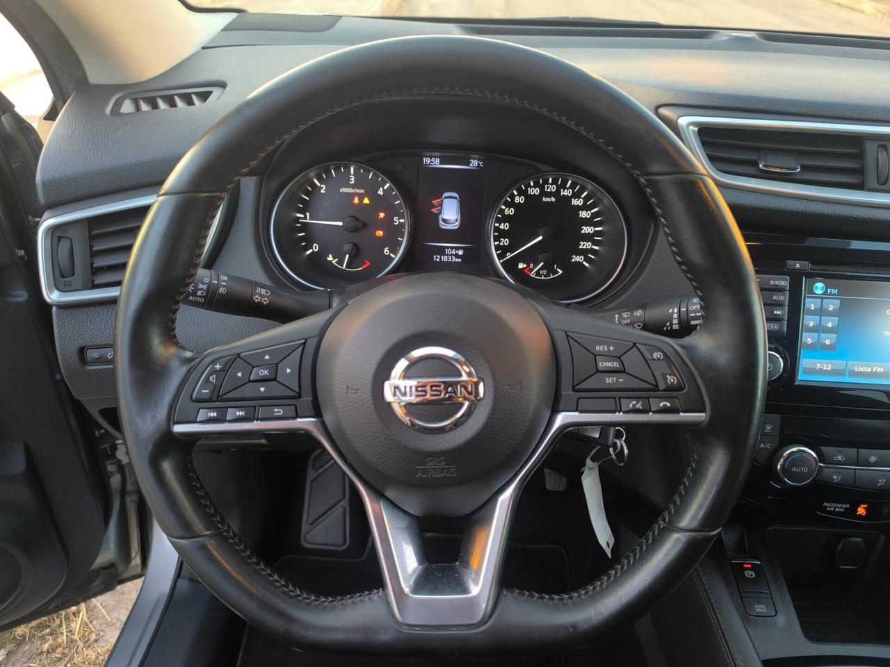 NISSAN QASHQAI 1.5 DIESEL 110cv NAV/RETROCAMERA