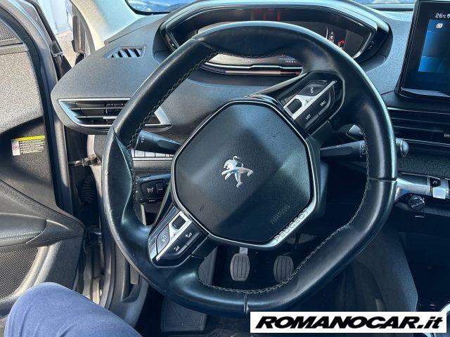 PEUGEOT 5008 BlueHDi 130 S&S Allure