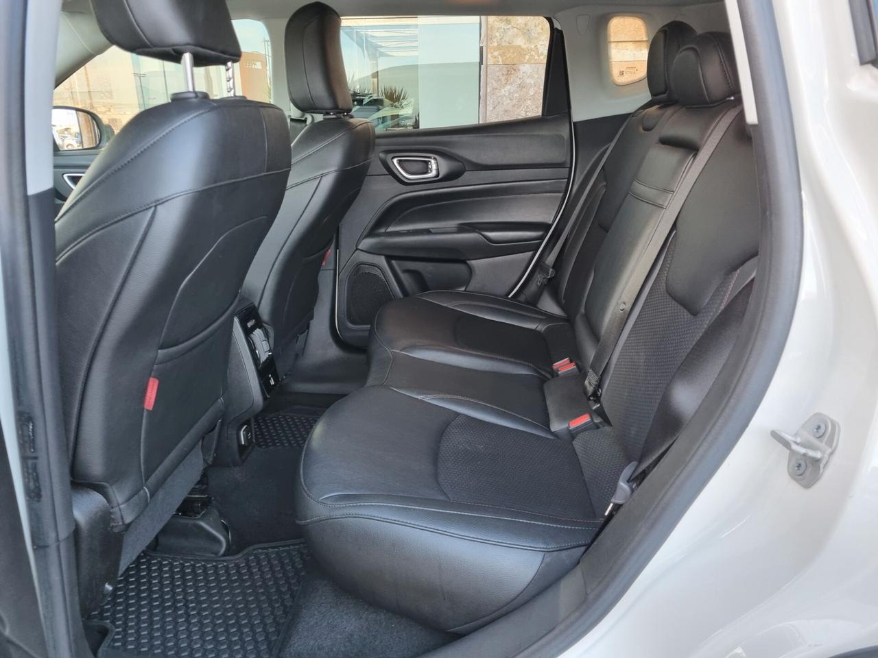 Jeep Compass 1.3 Turbo T4 180 CV PHEV AT6 4xe Trailhawk