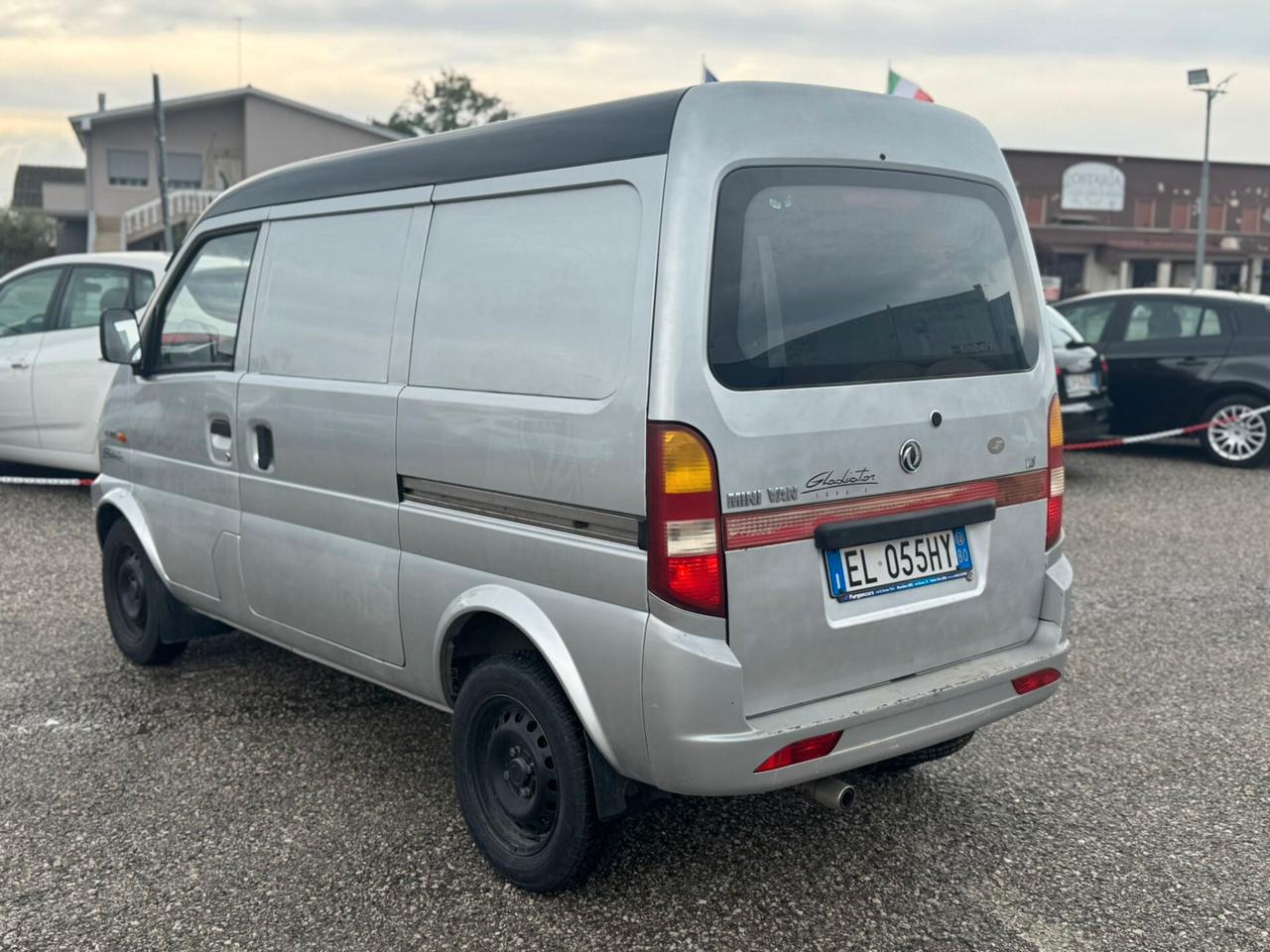 Giotti Victoria Gladiator 1.3 MINIVAN