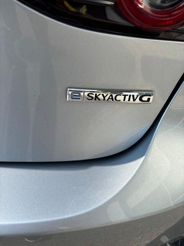 Mazda Mazda3 Mazda3 2.0L e-Skyactiv-G M Hybrid 4p. Executive 122CV 6MT