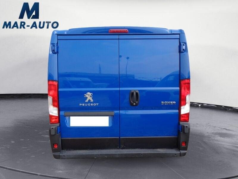 Peugeot Boxer 330 2.2 BlueHDi 140 S&S PC-TN + IVA