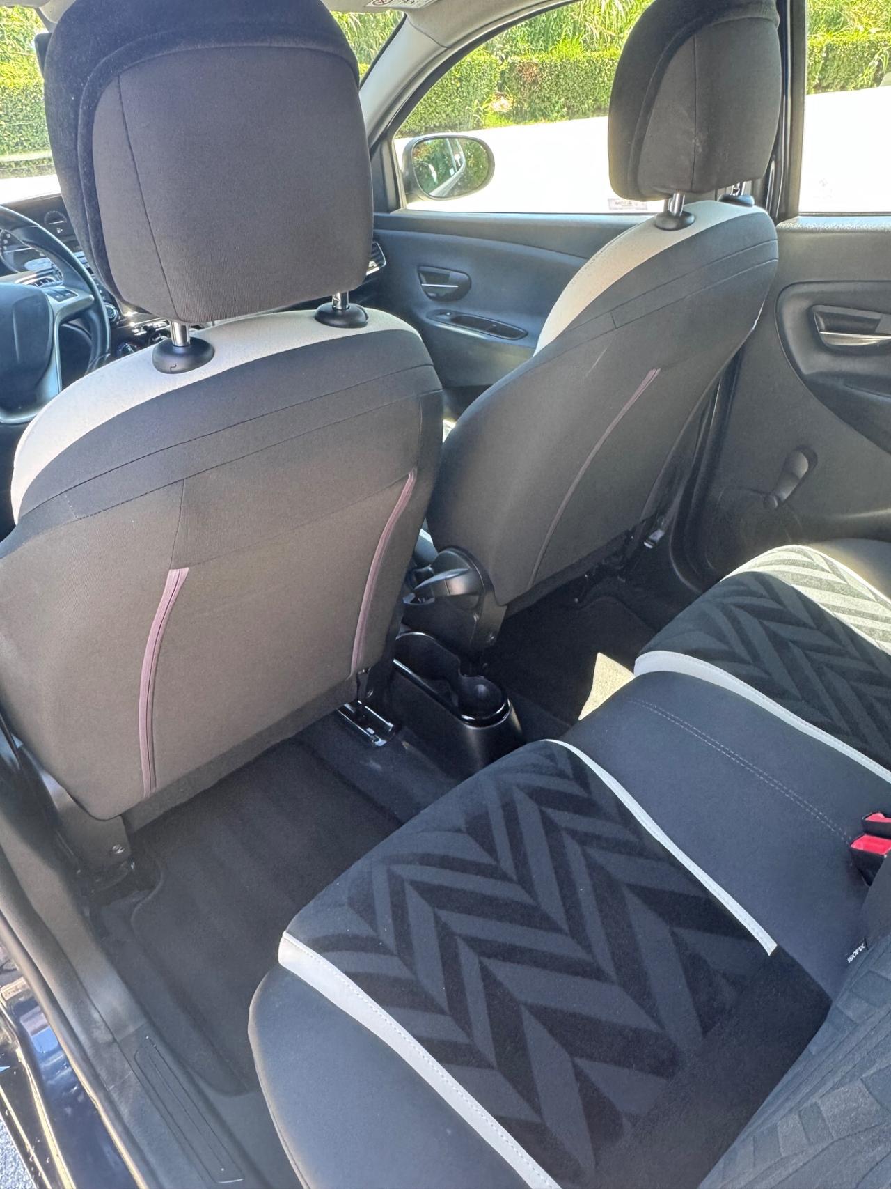 Lancia Ypsilon 1.3 MJT Platinum