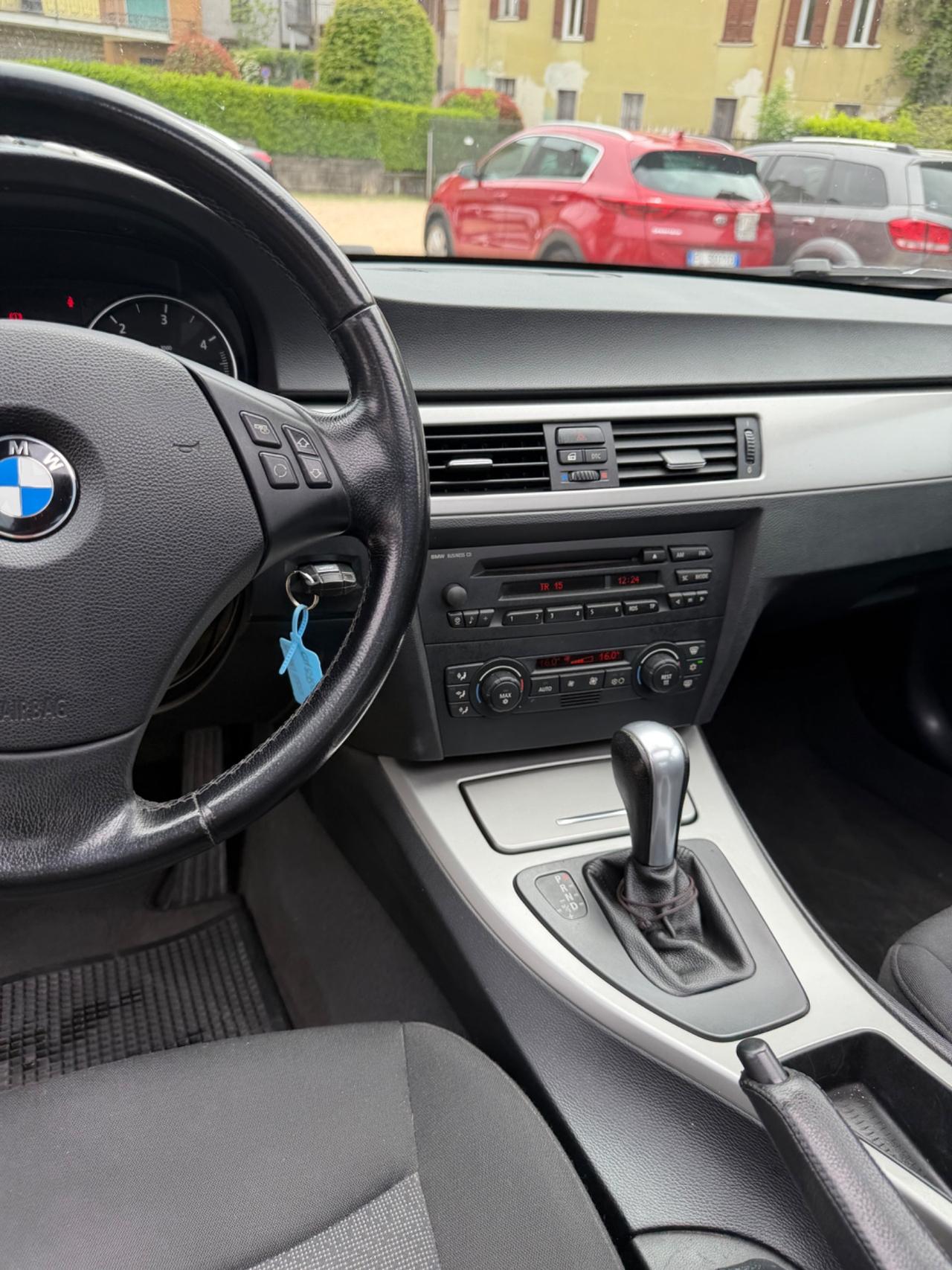 Bmw 320d FUTURA ASI TETTO KMCERT GARANZ UNICOPR