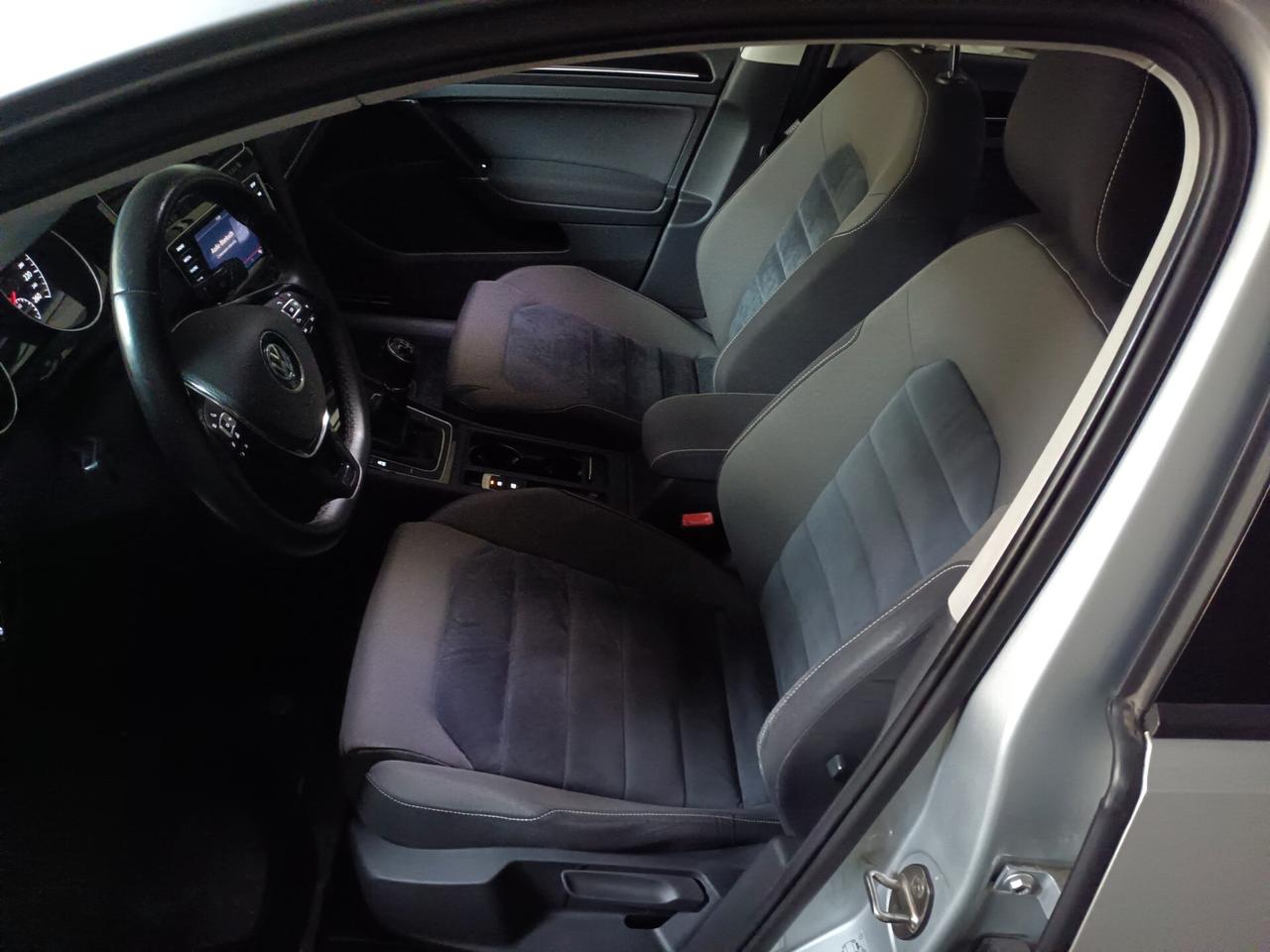 Volkswagen Golf Business 2.0 TDI 5p. Highline BlueMotion Technology