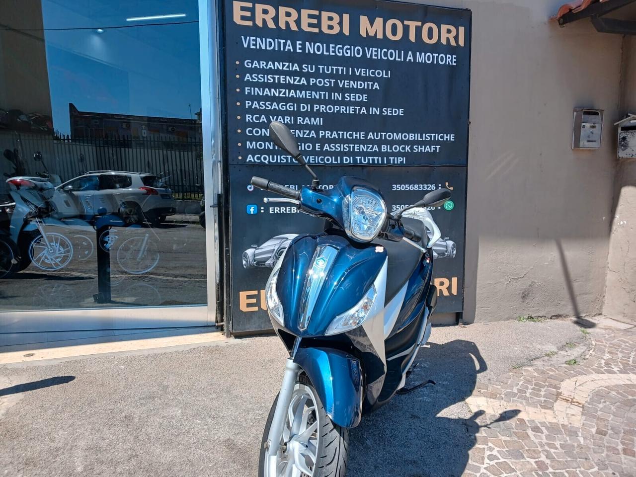 Piaggio Medley 125