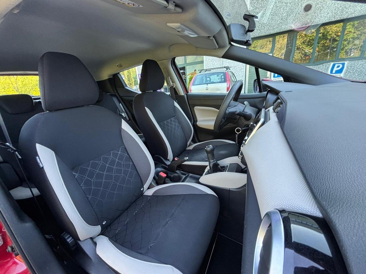 Nissan Micra 1.0L 12V 5 porte Business