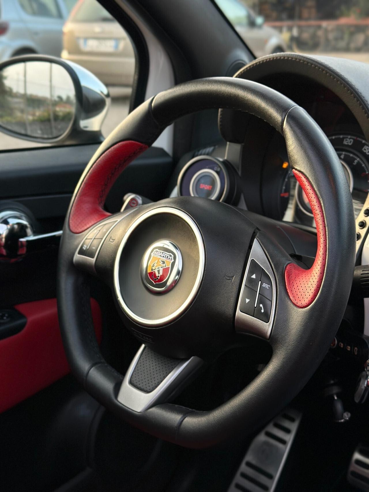 Abarth 595C 1.4 Turbo T-Jet MTA Custom Cabrio